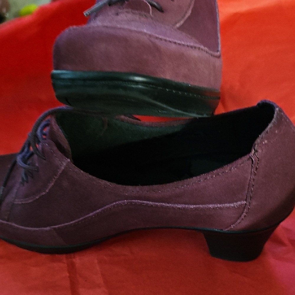 Clarks Red and Purple Ankle Boots - Picture 11 of 11